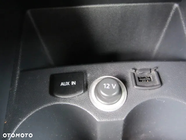 Volkswagen Polo 1.2 TSI Blue Motion Technology Allstar - 25