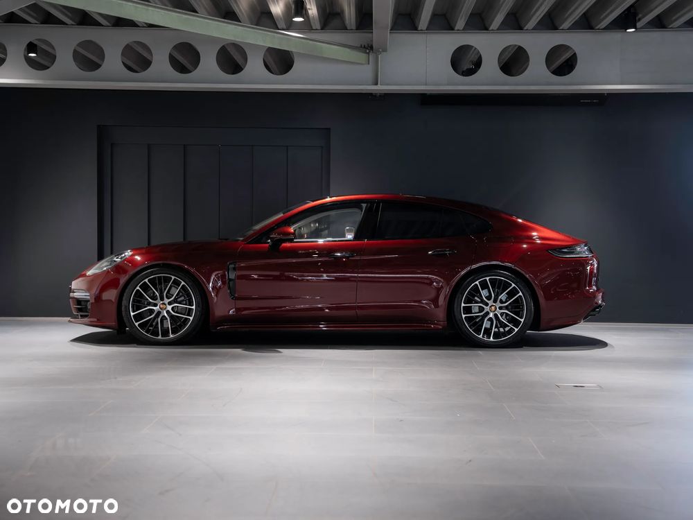 Porsche Panamera 4 E-Hybrid Platinum Edition - 2