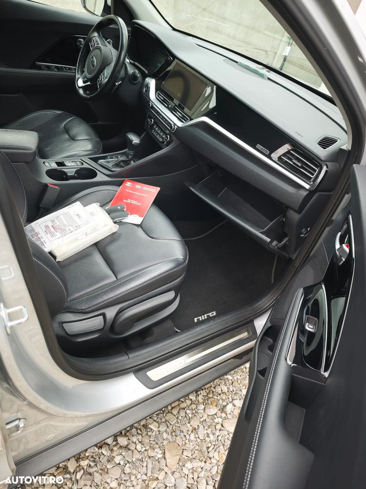 Kia Niro - 12