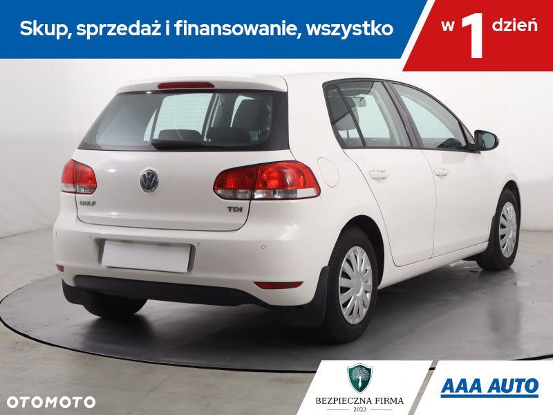 Volkswagen Golf - 7