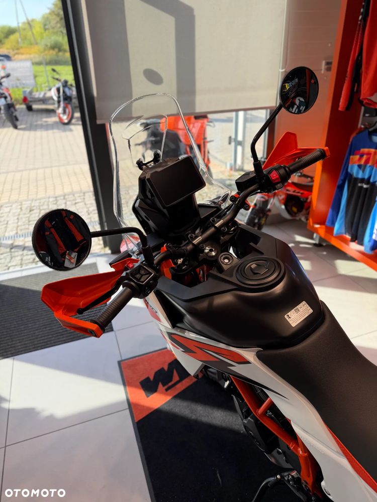 KTM Adventure 390 - 3