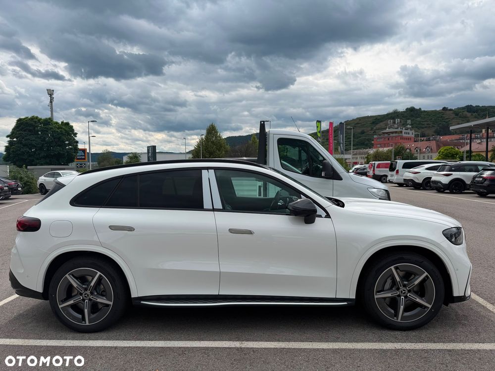 Mercedes-Benz GLC - 5