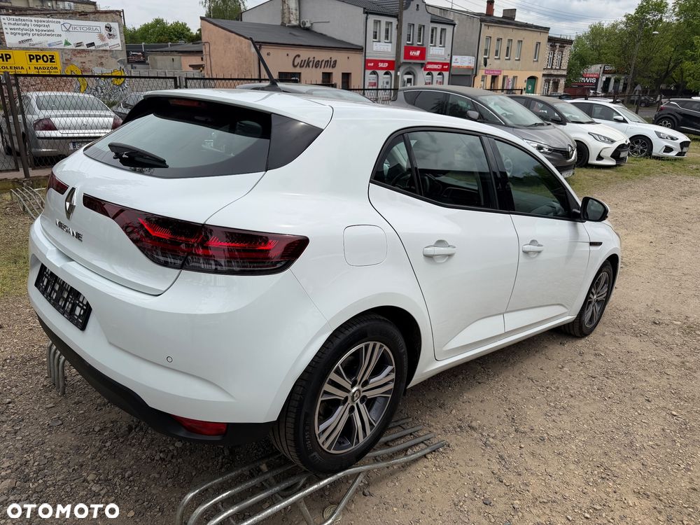 Renault Megane 1.3 TCe Evolution - 6