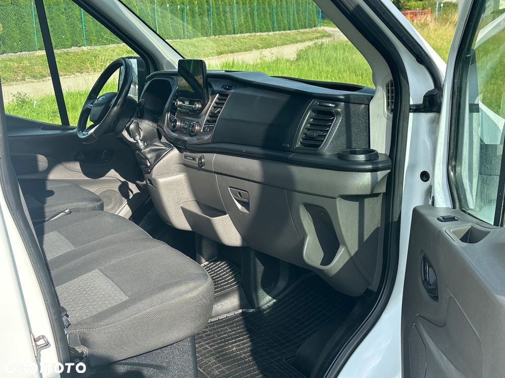 Ford Transit - 11