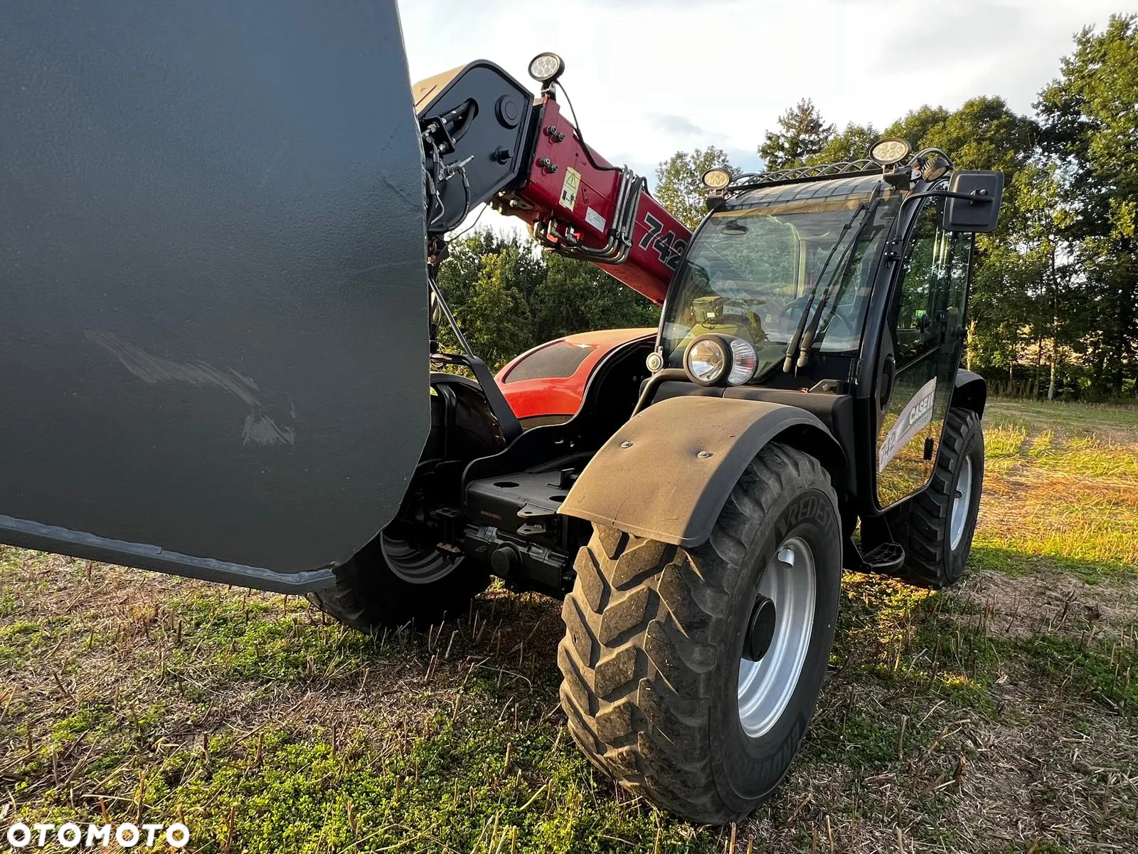 Case IH 742 Farmlift - 9