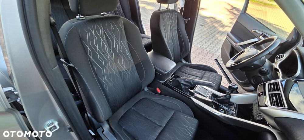 Mitsubishi Eclipse Cross 1.5 T Invite Plus - 24