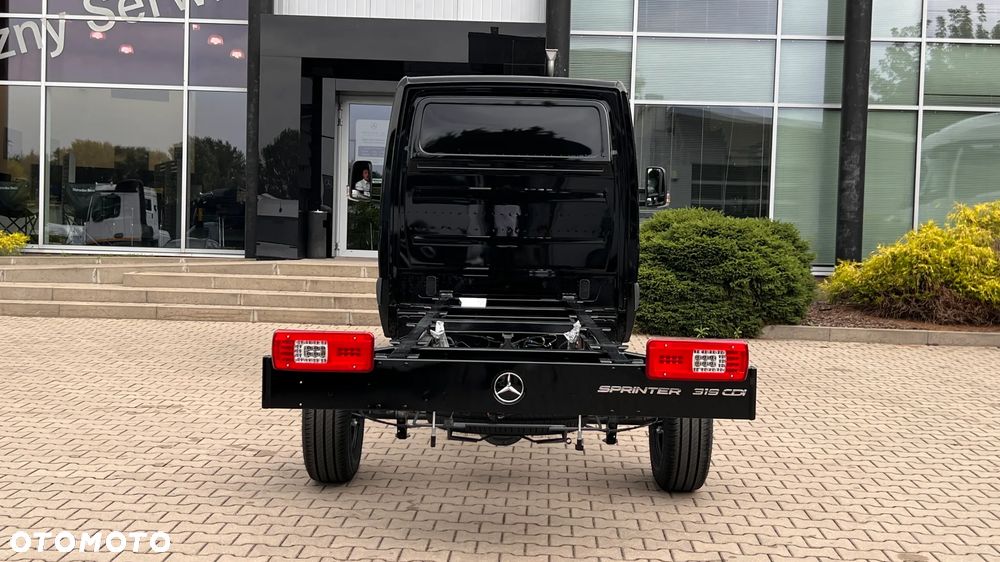 Mercedes-Benz Sprinter 319 CDI - 7