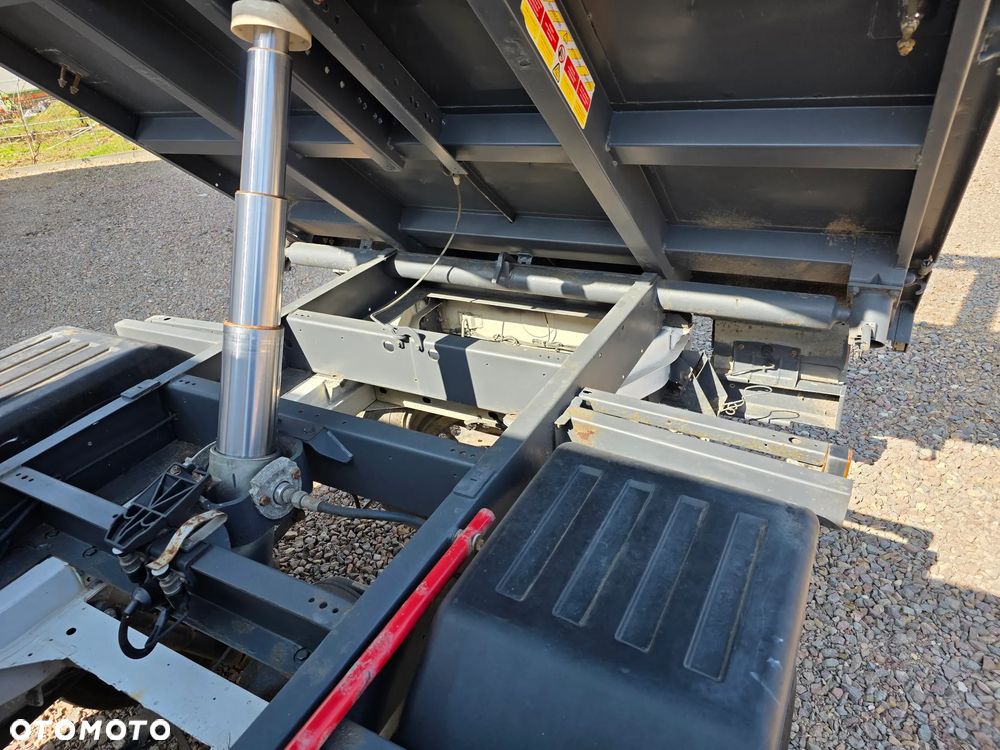 Mercedes-Benz Sprinter 516 CDI - 18