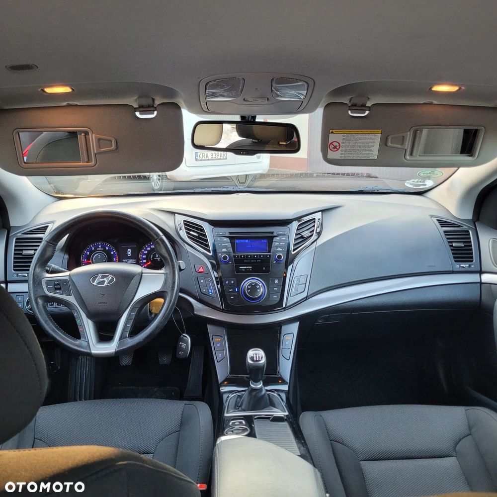 Hyundai i40 1.6 GDI Comfort + - 16