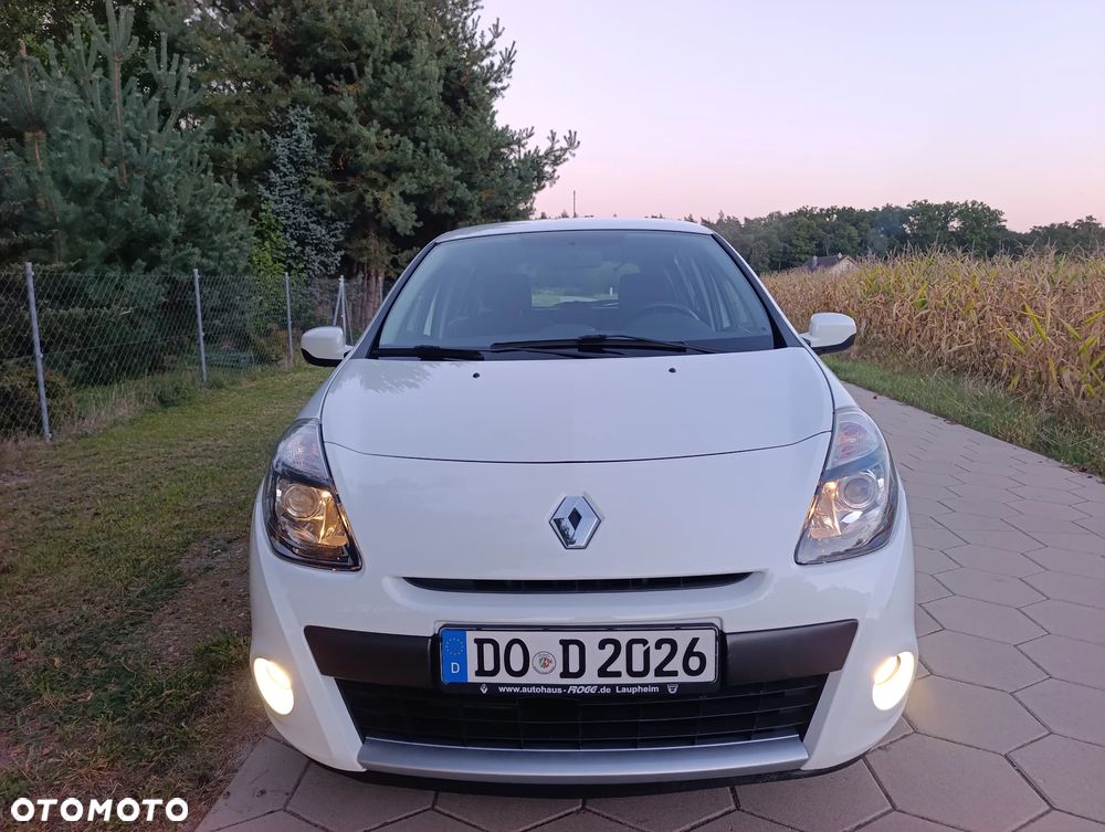 Renault Clio - 8