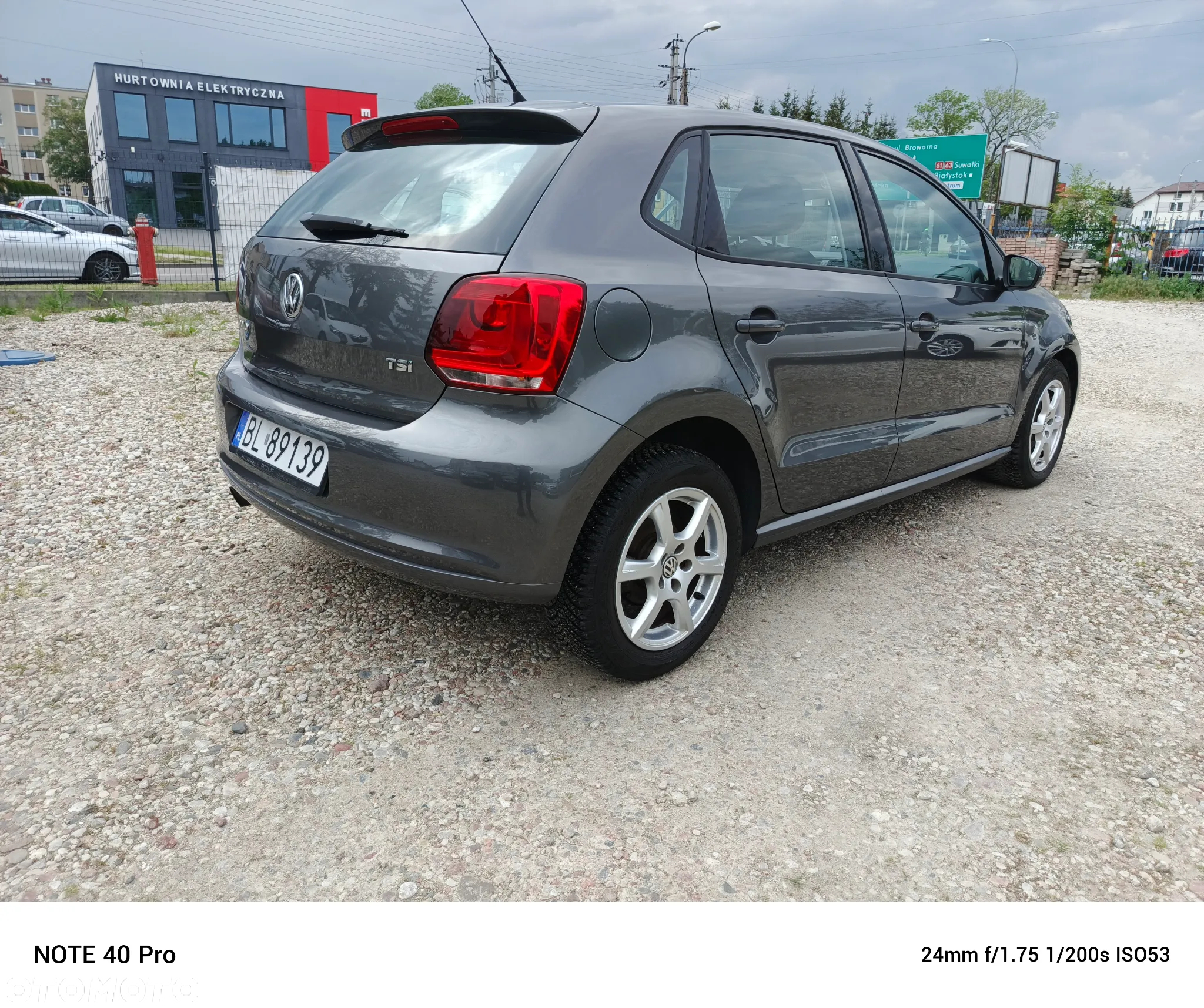 Volkswagen Polo 1.2 TSI Blue Motion Technology Black/Silver Edition - 3