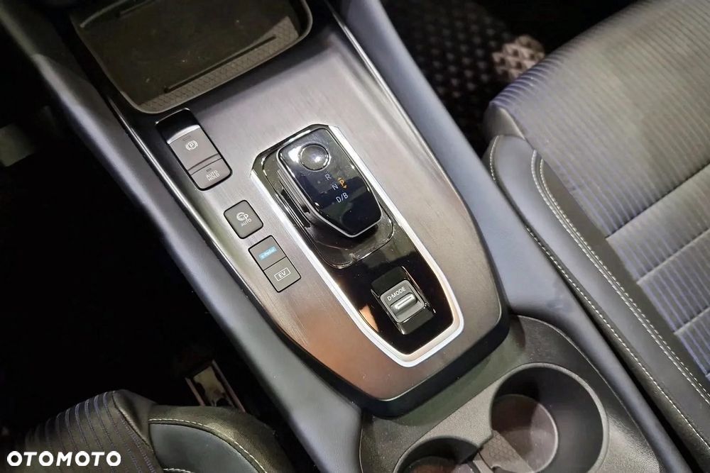 Nissan Qashqai 1.5 e-POWER Tekna - 24