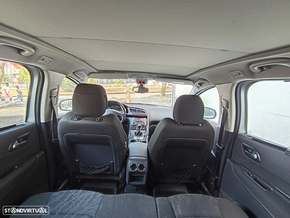 Peugeot 3008 1.6 HDi Sport - 15