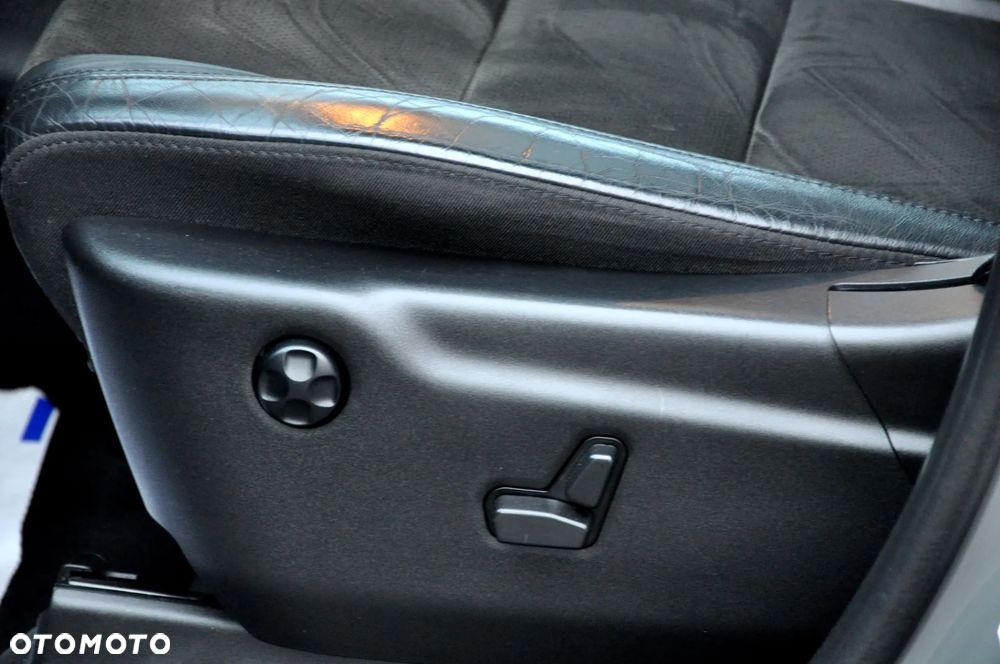 Jeep Grand Cherokee 3.6 V6 Limited - 32