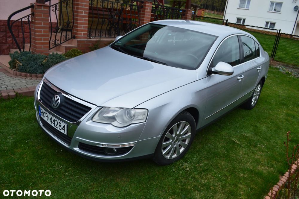 Volkswagen Passat 2.0 TDI Individual Chrom - 1