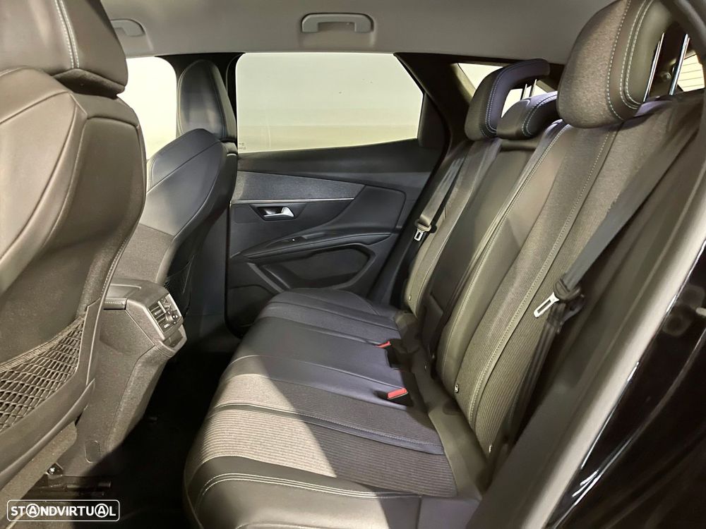 Peugeot 3008 1.5 BlueHDi Allure - 30