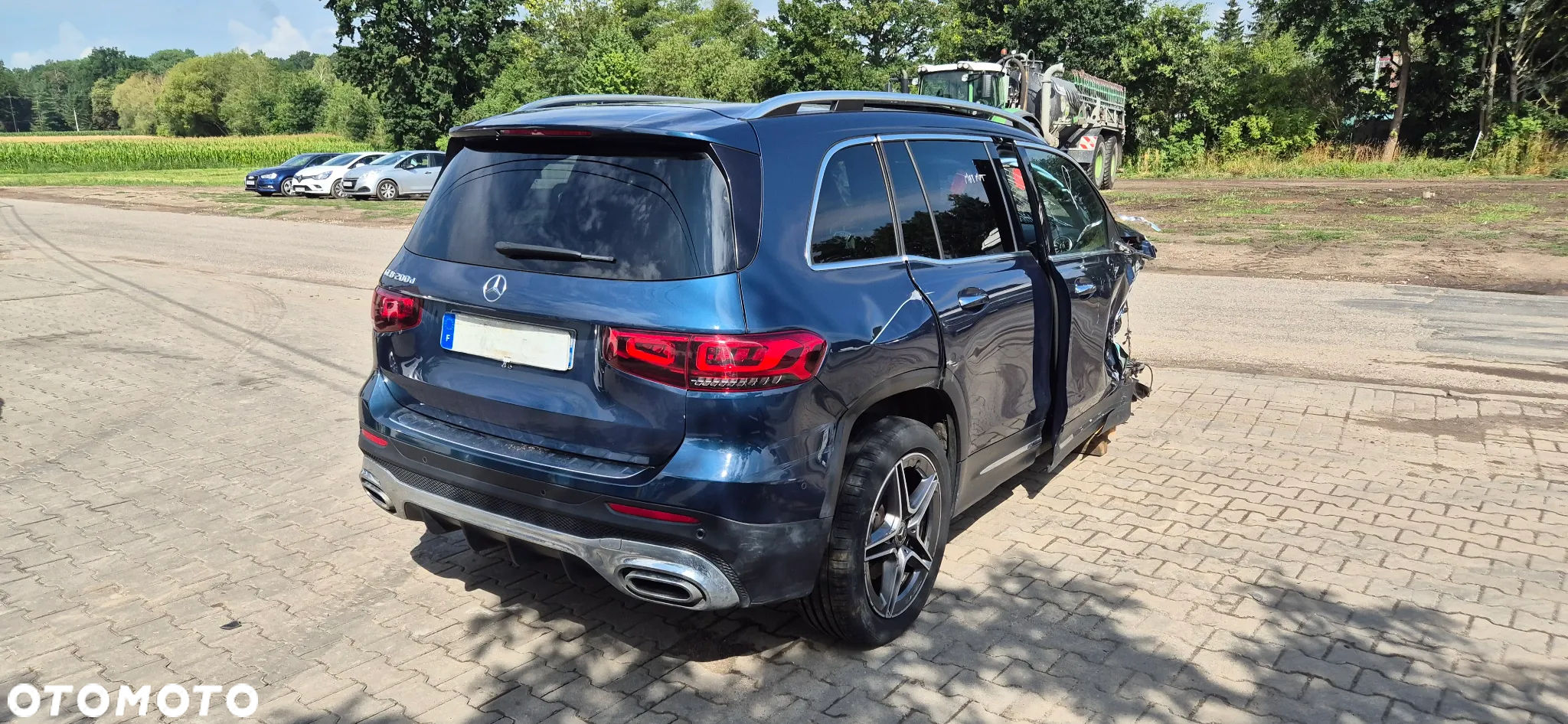 Mercedes-Benz GLB 200 d 4-Matic AMG Line 8G-DCT - 28