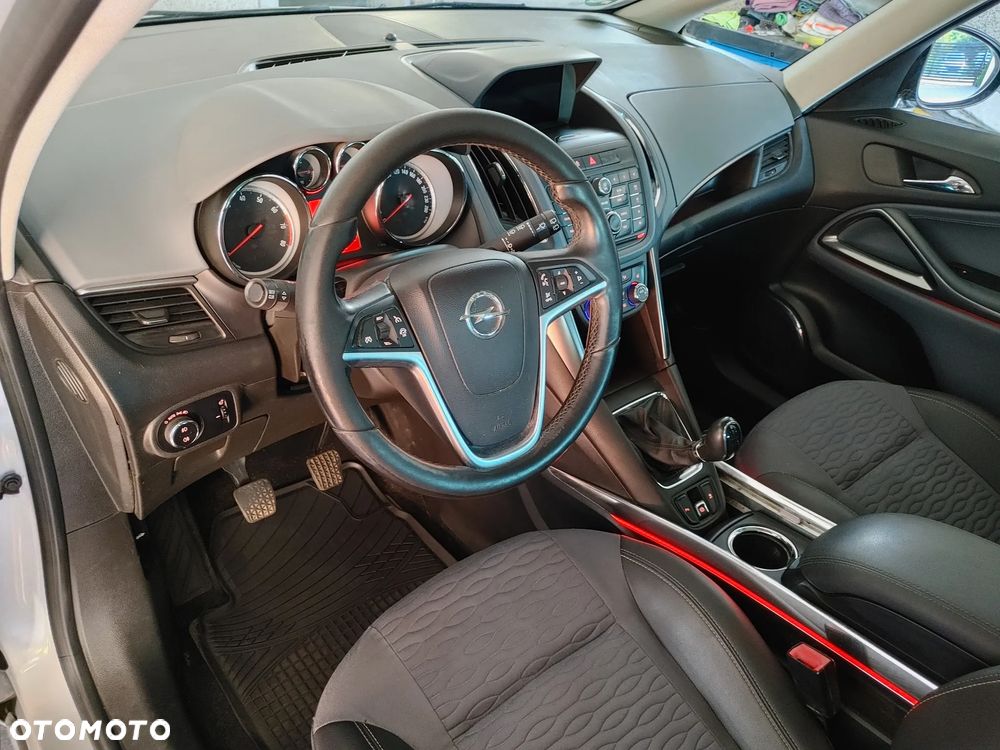 Opel Zafira Tourer 1.4 Turbo Innovation - 6
