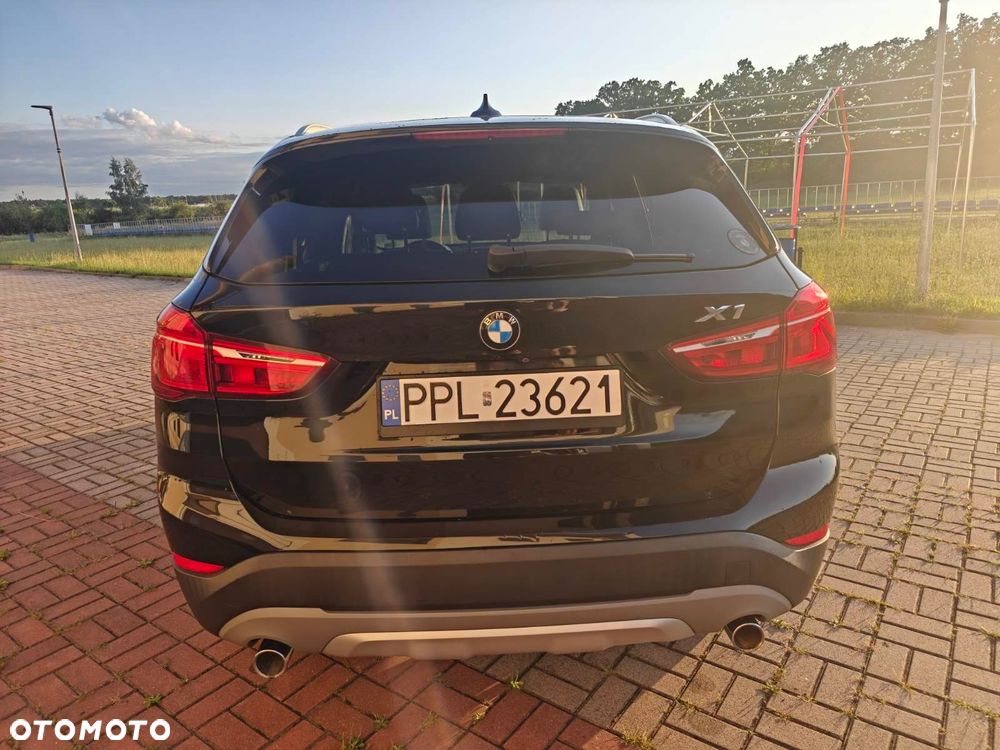 BMW X1 - 12
