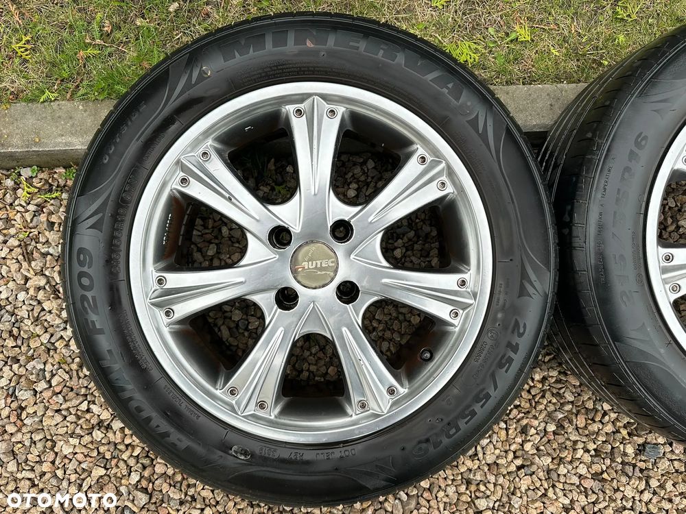 Citroen C3 C4 Berlingo Peugeot Partner 307 207 FELGI ALUMINIOWE 16 ET25 4x108  otwór 6,5cm - 8