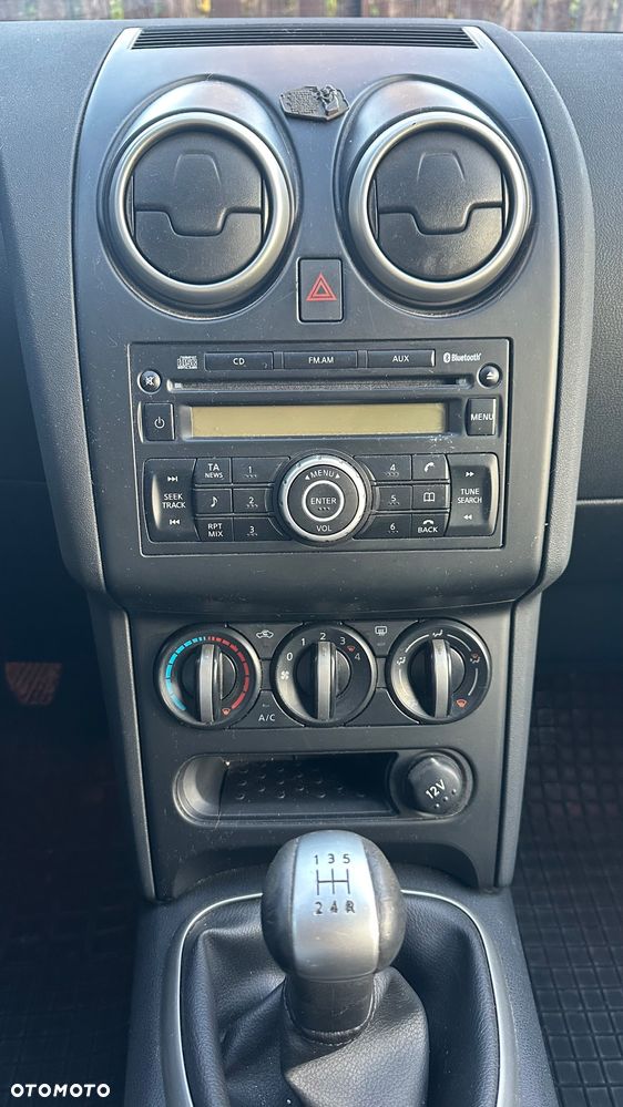 Nissan Qashqai - 10