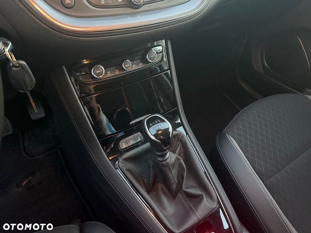 Opel Grandland X 1.2 T GPF Elegance S&S - 28