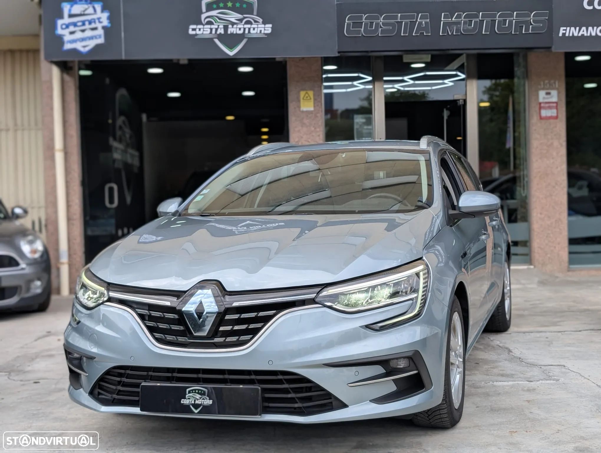 Renault Mégane Sport Tourer 1.6 E-Tech Plug-In Limited - 1