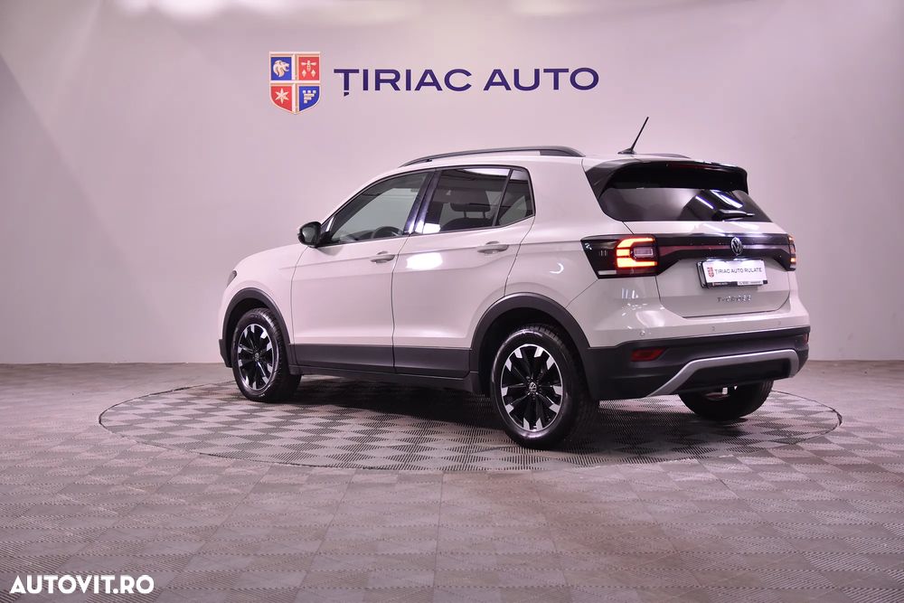Volkswagen T-Cross - 3