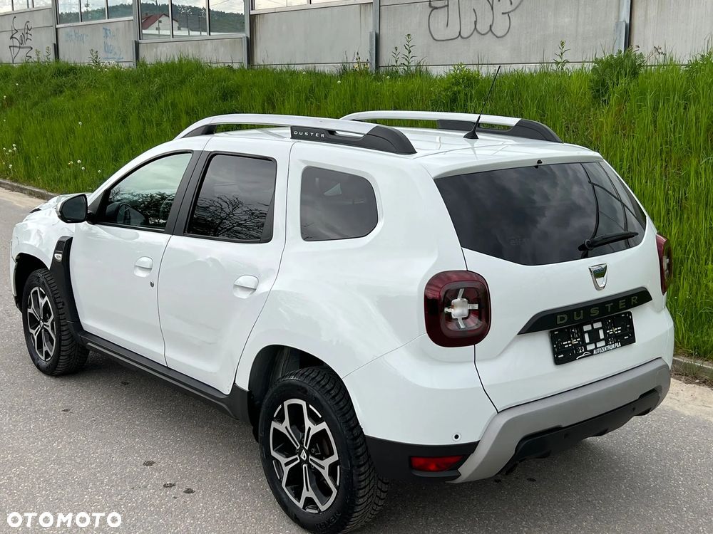 Dacia Duster 1.6 SCe Prestige - 4