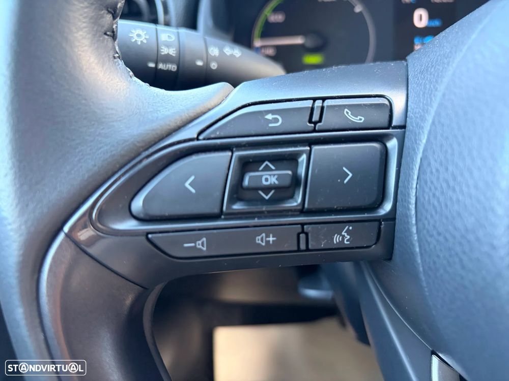 Toyota Yaris 1.5 HDF Comfort Plus - 24