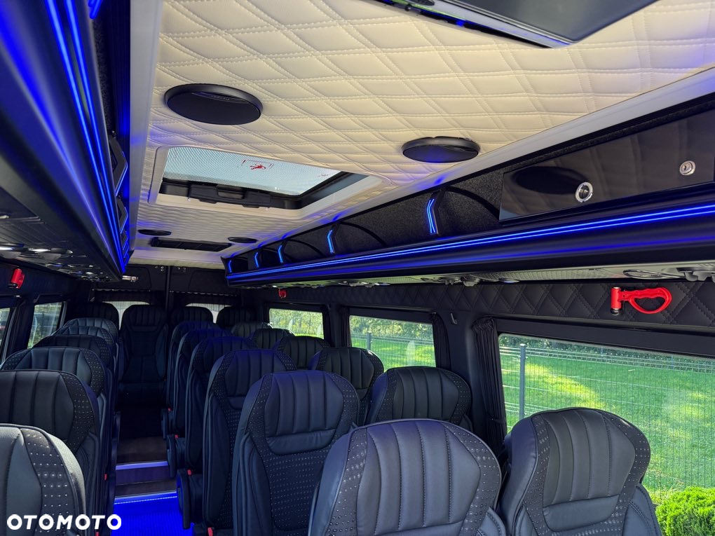 Mercedes-Benz Sprinter 519 Tourist Line GSR II - 34
