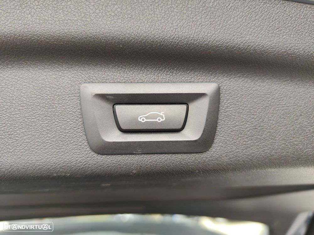 BMW 225xe Active Tourer - 35