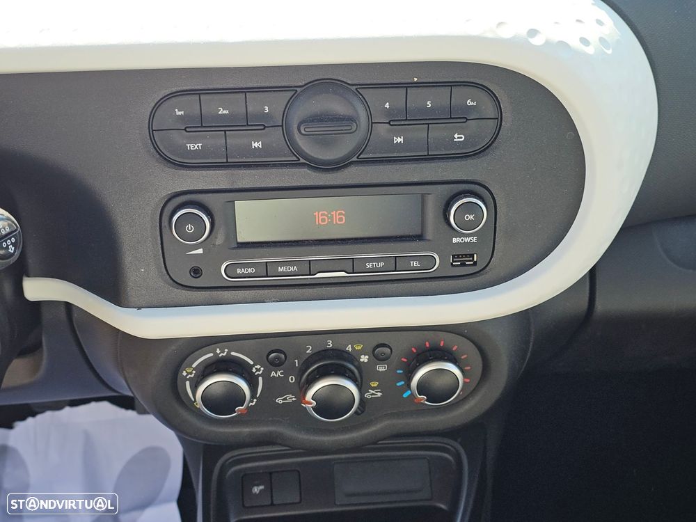 Renault Twingo 1.0 SCe Zen - 29