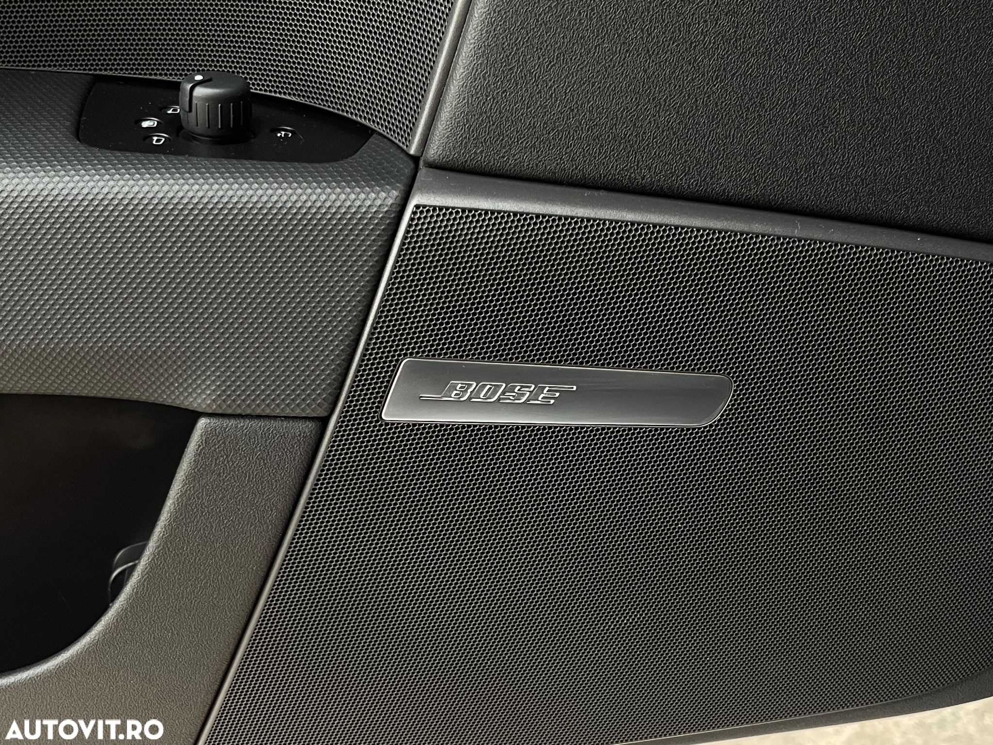Audi TT Coupe 2.0 TDI quattro - 10