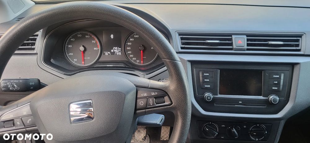 Seat Ibiza 1.0 Reference - 11