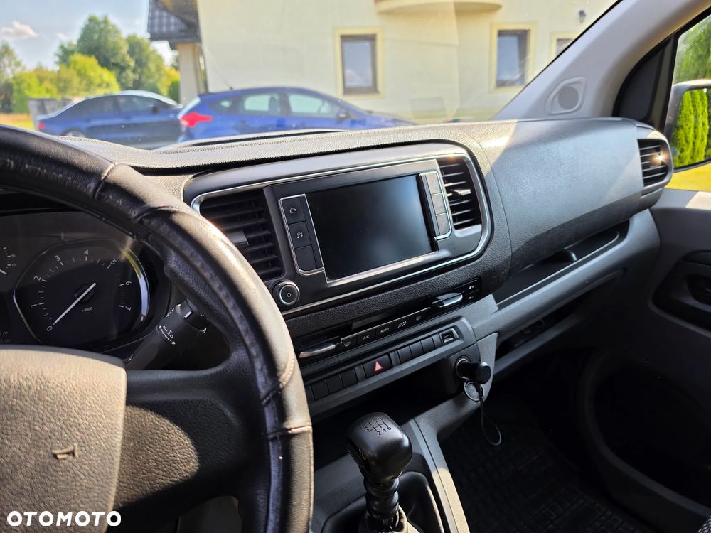 Opel Vivaro Kombi Extra Long 3,1t Enjoy - 17