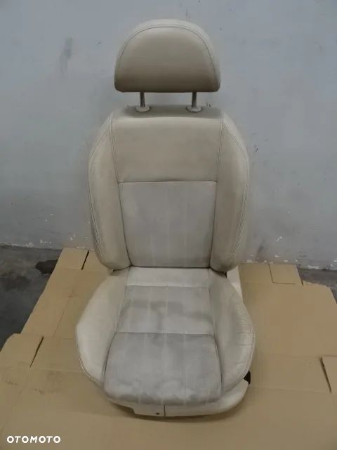 FOTEL LEWY PRZÓD SKODA SUPERB ANGLIK NR385 - 2