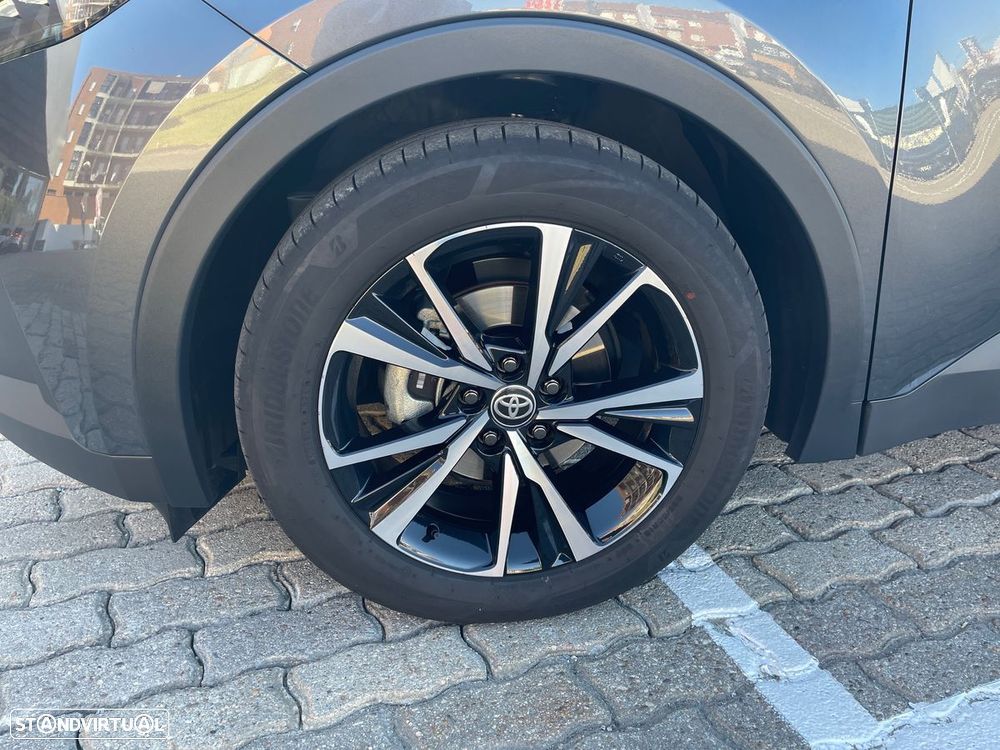 Toyota C-HR - 15