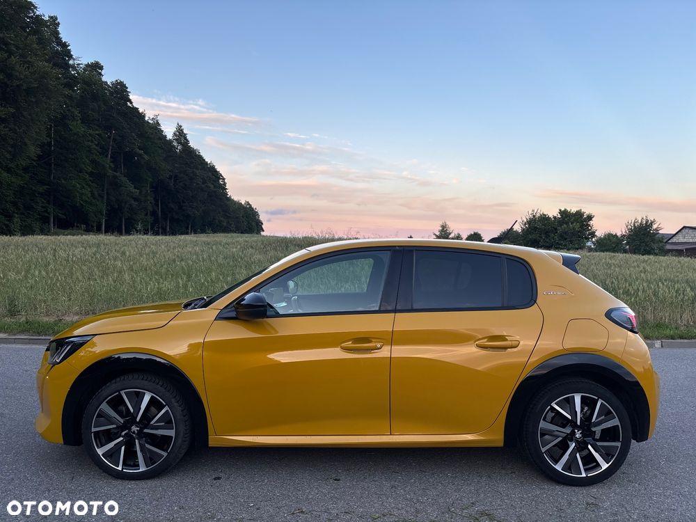 Peugeot 208 PureTech 100 GT Pack - 11