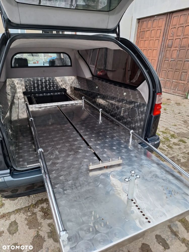 Mercedes-Benz Klasa E 280 T 4 Matic Elegance - 7