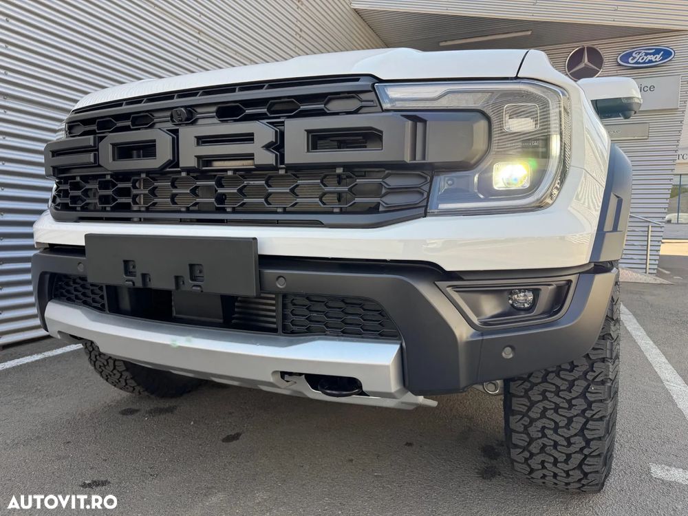 Ford Raptor - 24