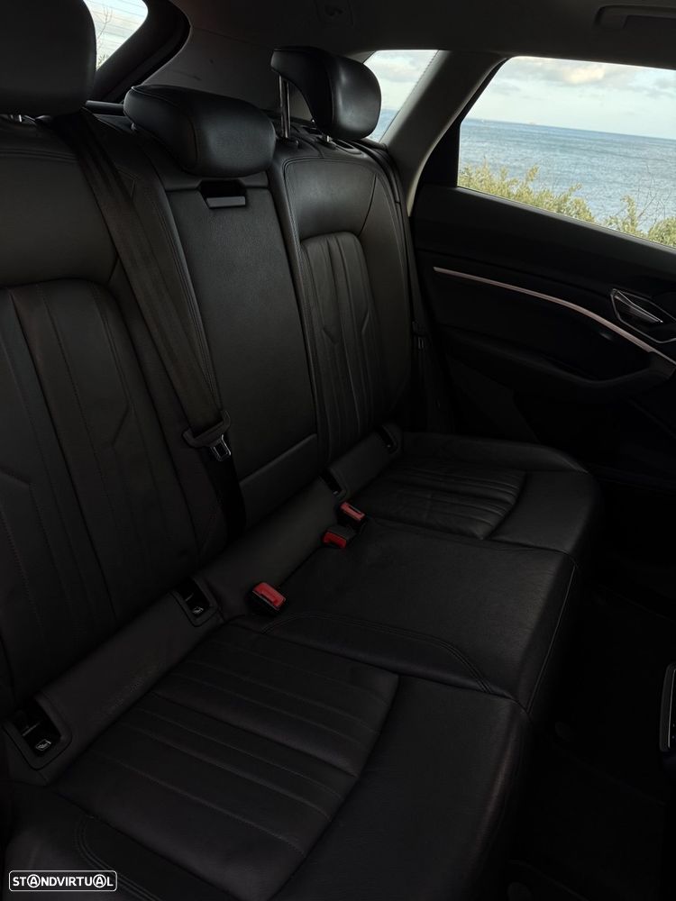 Audi e-tron 50 quattro Advanced - 10
