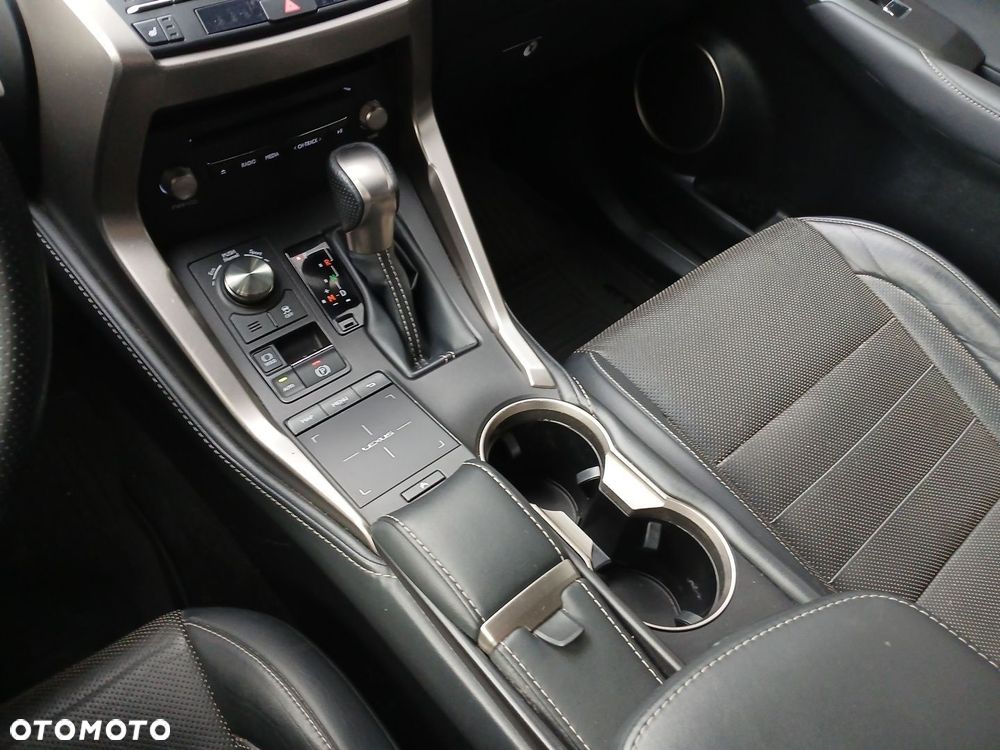 Lexus NX - 22