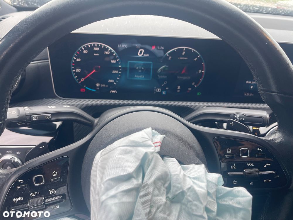 Mercedes-Benz Klasa A 180 d Progressive 7G-DCT - 19
