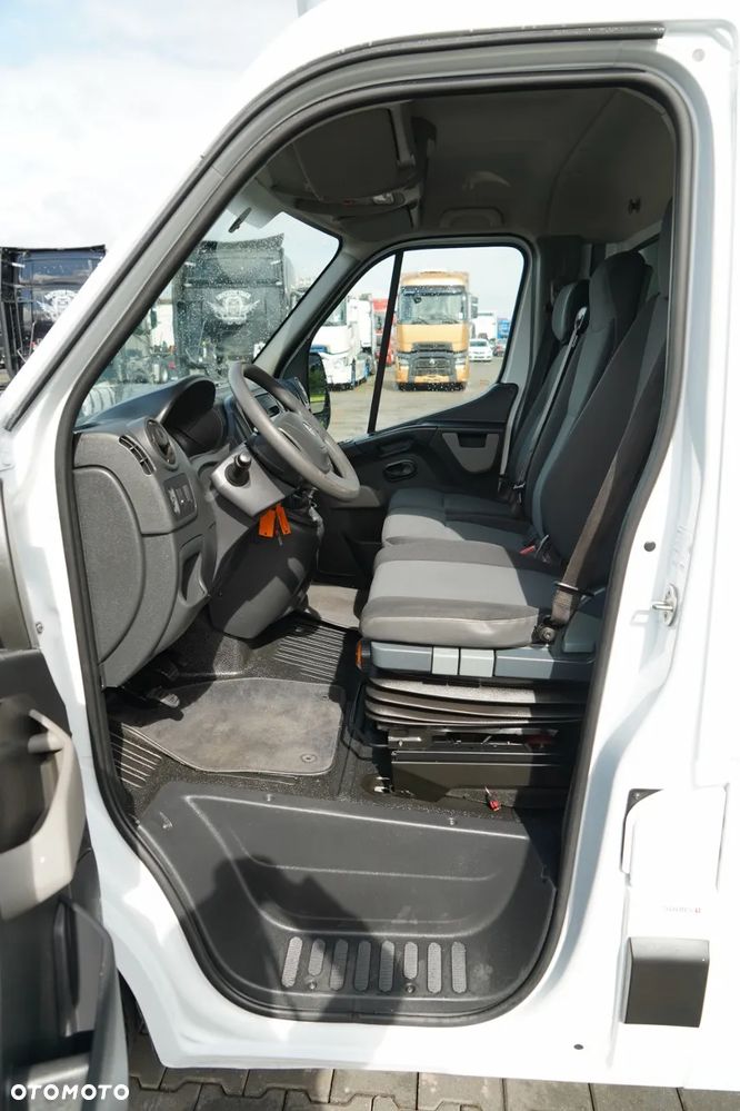 Renault MASTER / KONTENER - 4,3 M / WINDA DHOLLANDIA - 750 KG / 3 MIEJSCA / BLIŹNIAK / SPROWADZONY / - 23