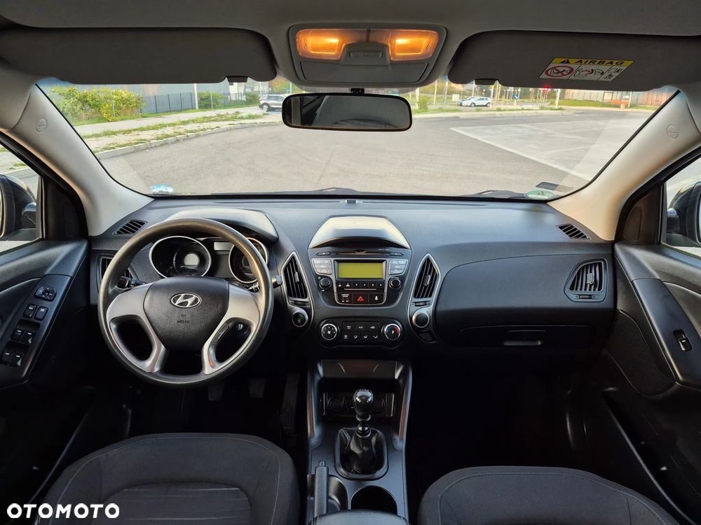 Hyundai ix35 1.6 2WD Fifa World Cup Edition - 18
