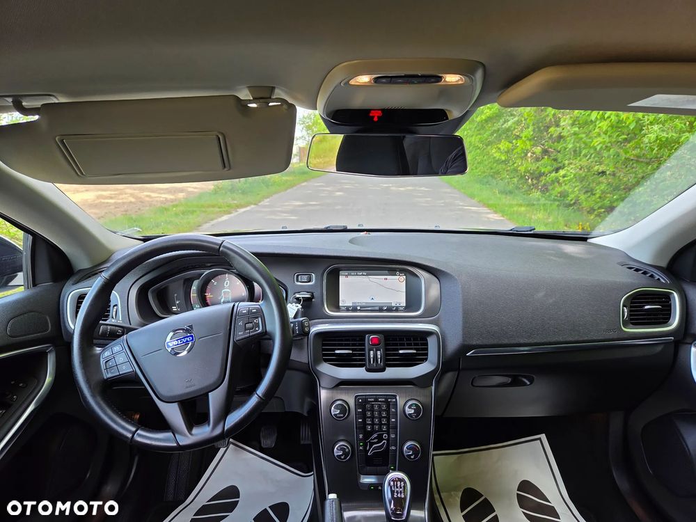 Volvo V40 D2 Kinetic - 8