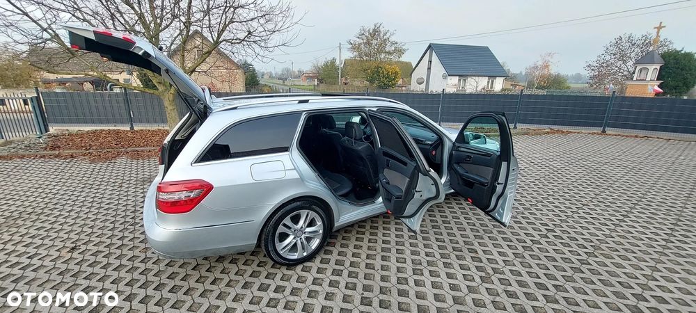 Mercedes-Benz Klasa E - 20