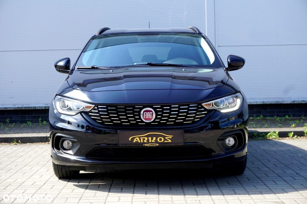 Fiat Tipo 1.4 16v Lounge EU6d - 10