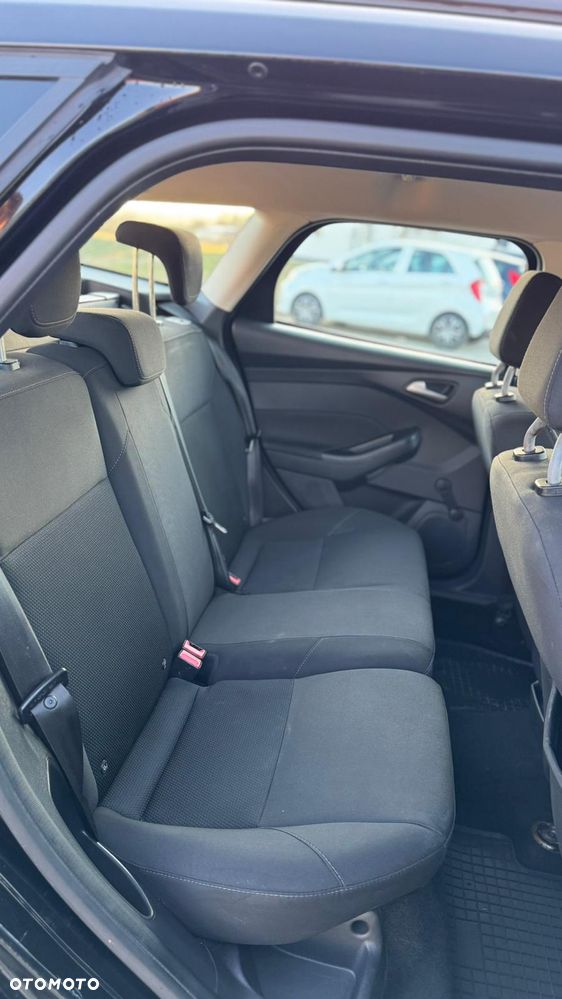 Ford Focus 1.5 TDCi Trend Sport - 10